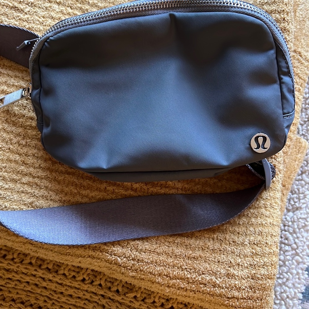 Lululemon sage green belt bag sold out online